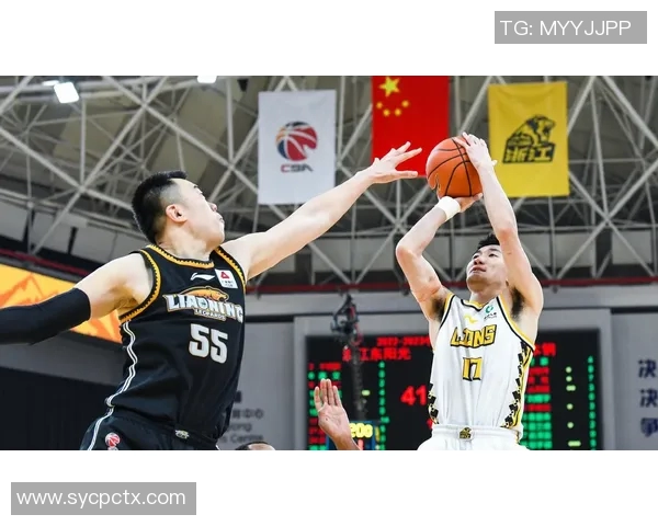 2019年CBA季后赛广厦对阵新疆的精彩对决回顾与分析